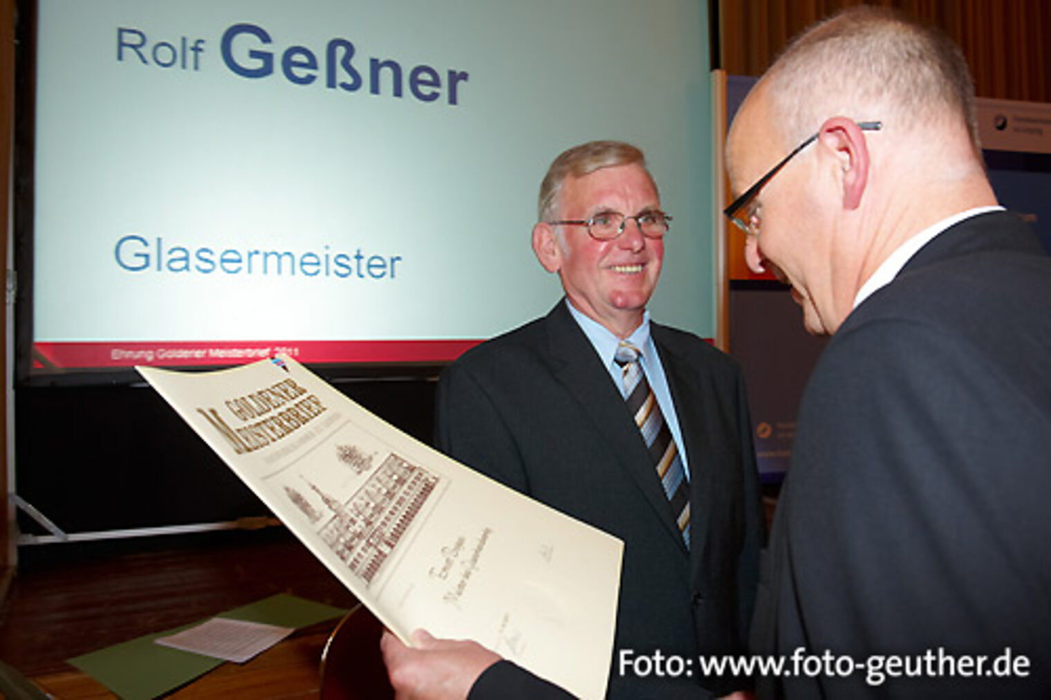 Impressionen der Festveranstaltung anlässlich der Verleihung der goldenen Meisterbriefe 2011. Bild: 37