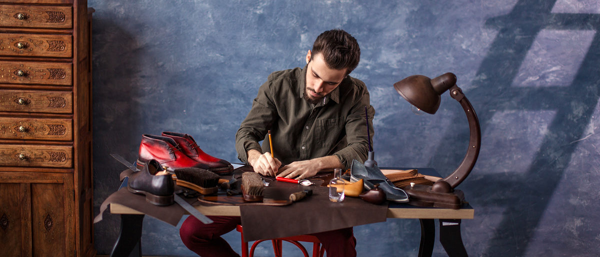 Existenzgründung, Schuhmacher, Gründung, Atelier. Bild: alfa27 / stock.adobe.com