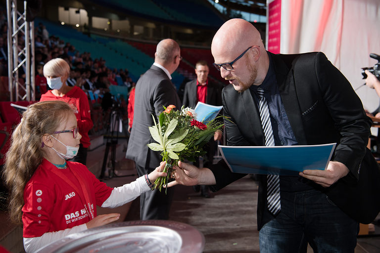 Anika DOLLMEYER und Rico THUMSER