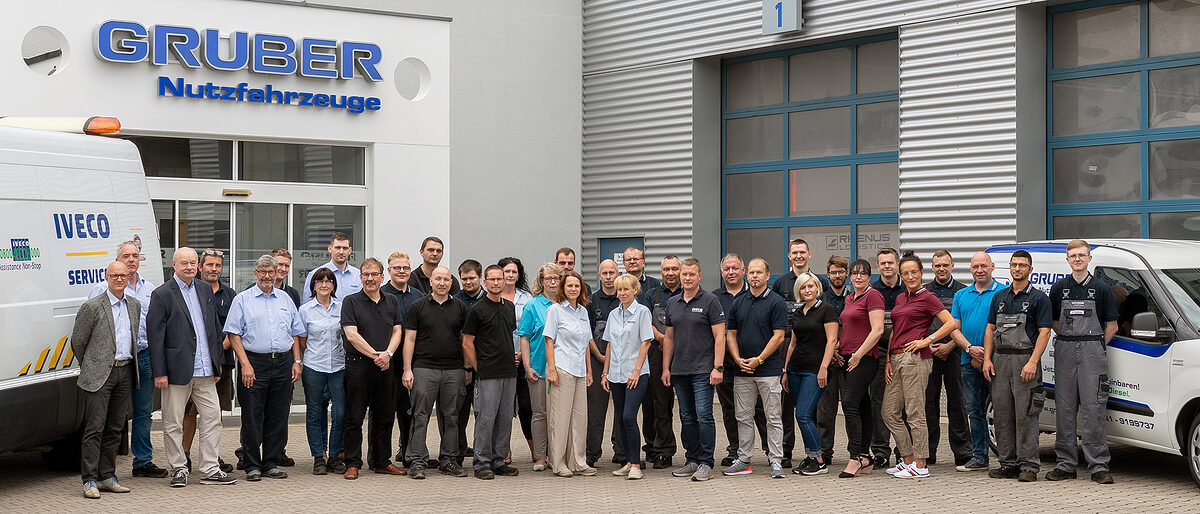 Die GRUBER Nutzfahrzeuge GmbH ist einer der größten Iveco- und Fiat-Händler in Deutschland und punktet mit gutem Service und qualifizierten Mitarbeitern. Bild: GRUBER Nutzfahrzeuge GmbH