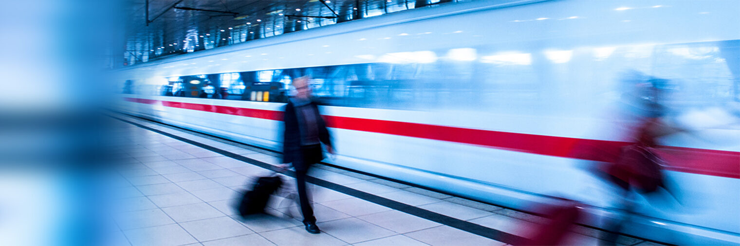 Geschäftsreise mit der Bahn. Bild: 