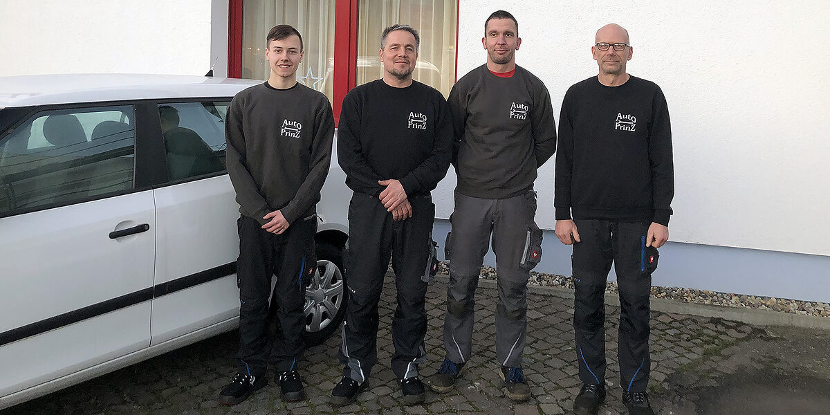 Historische Auto-Werkstatt in Schildau / Stefan Prinz führt Familienunternehmen in fünfter Generation.
