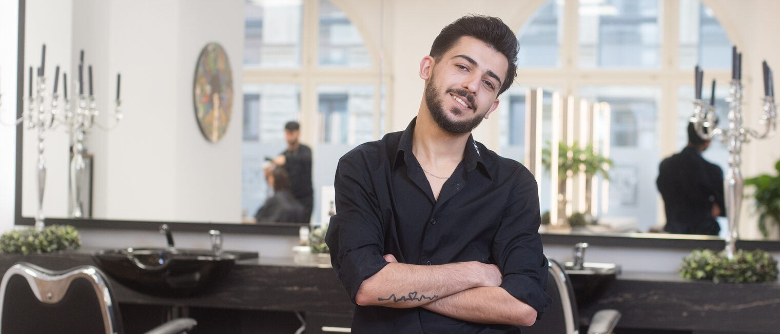 BOF-Projekt: Serberst Oso, Ausbildung zum Friseur. Bild: Anika Dollmeyer