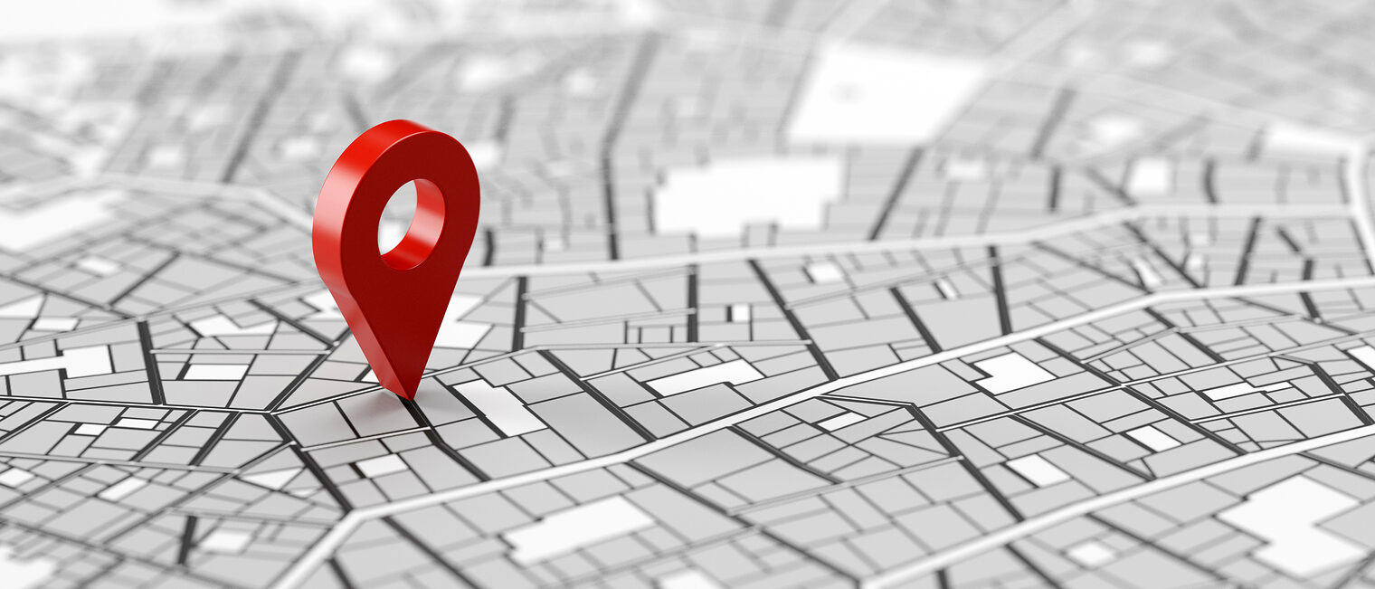 Rote GPS Standort Markierung auf Stadtplan. Bild: Robert Kneschke / stock.adobe.com