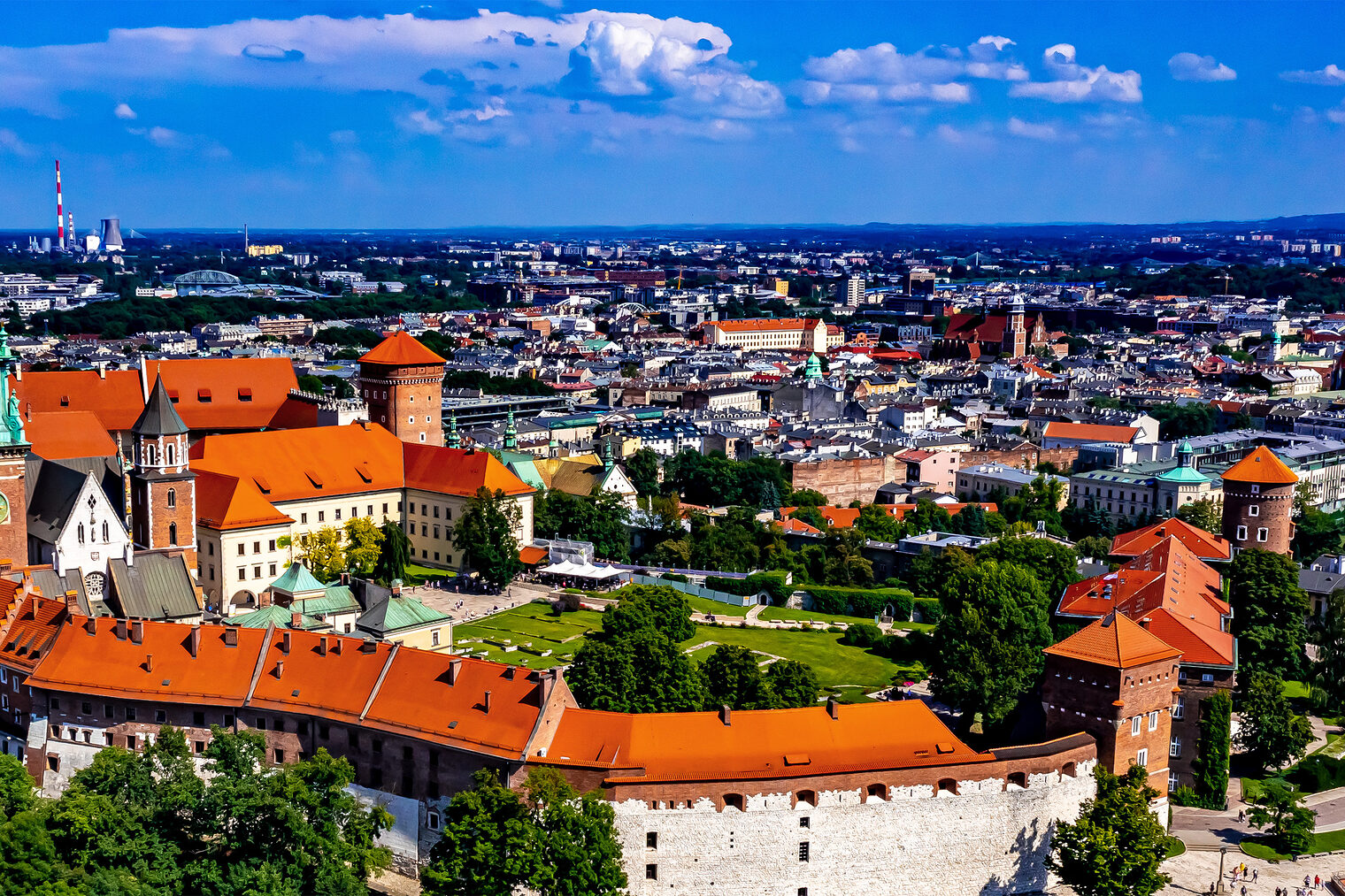 Luftbild der Burg Wawel in Krakau.