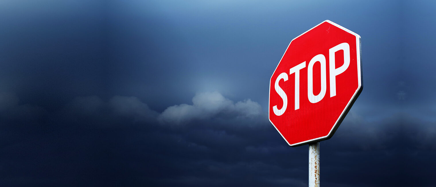 Stoppschild. Bild: stock.adobe.com / Rechitan Sorin