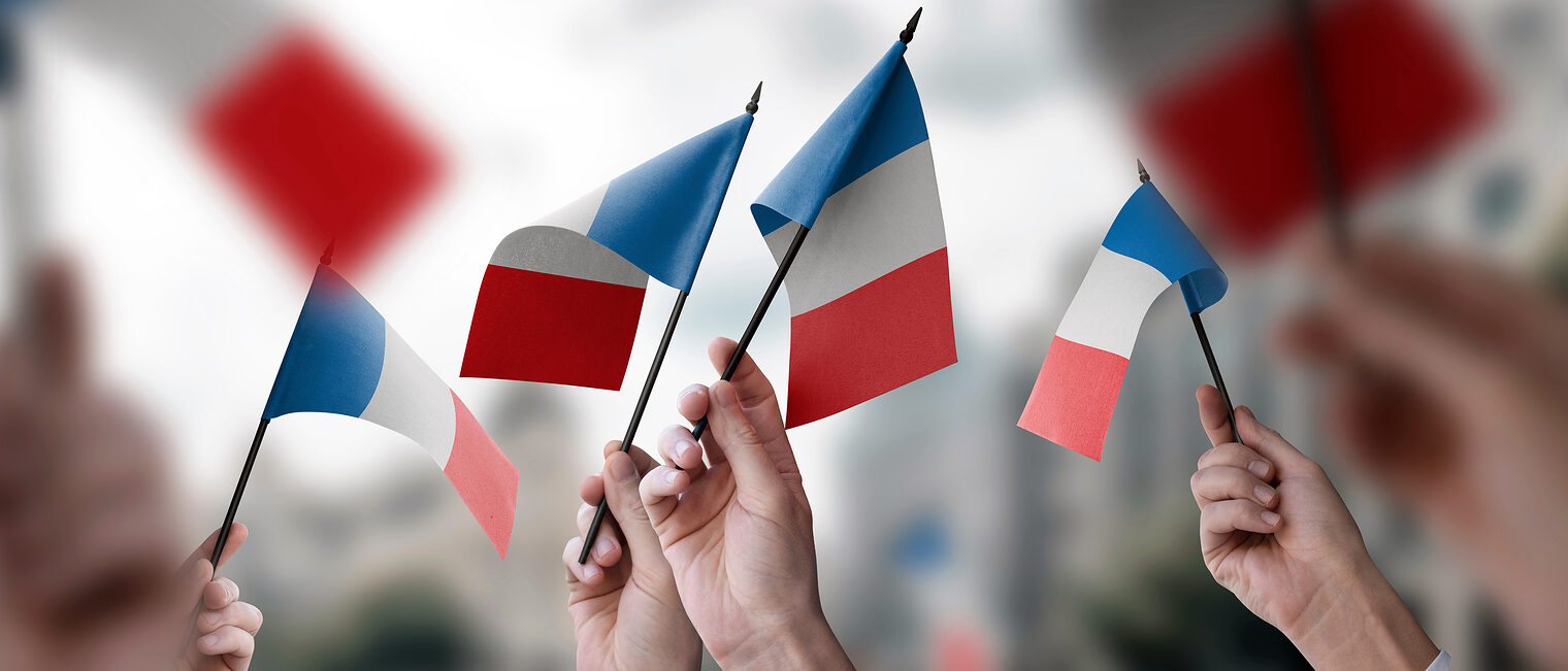 Flaggen von Frankreich. Bild: butenkow / stock.adobe.com
