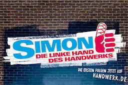 Simon - die linke Hand des Handwerks. 