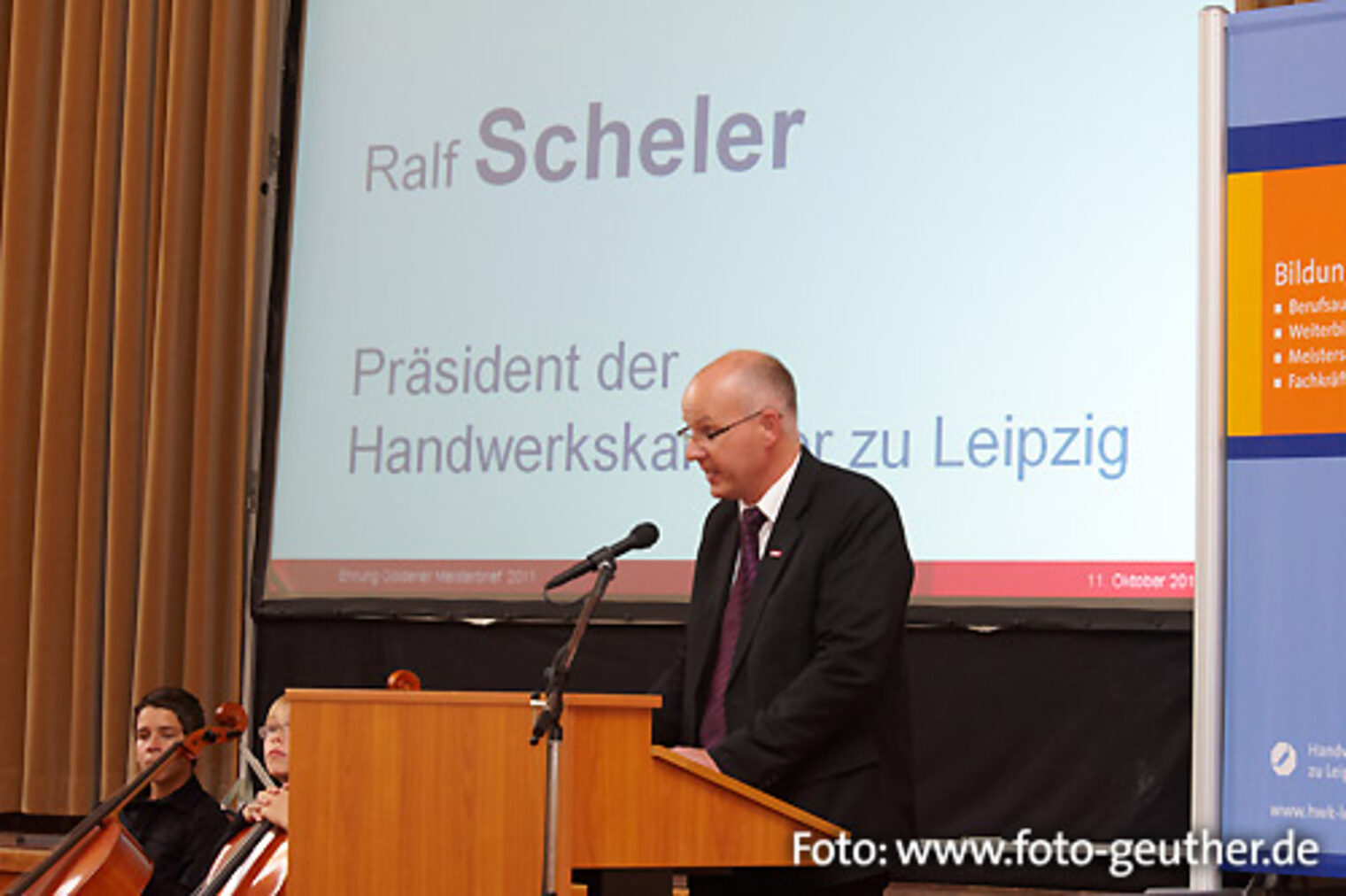 Impressionen der Festveranstaltung anlässlich der Verleihung der goldenen Meisterbriefe 2011. Bild: 6