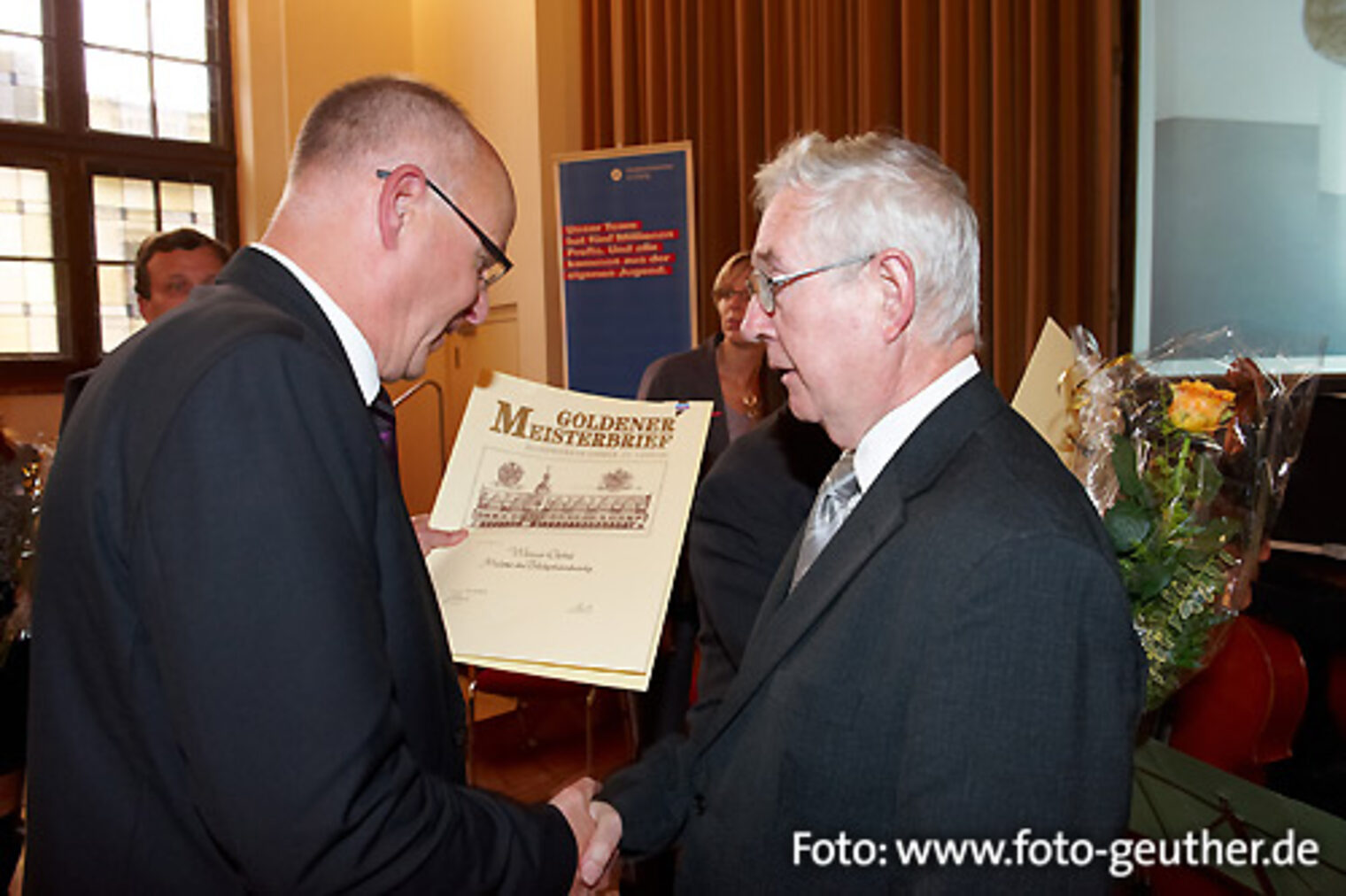 Impressionen der Festveranstaltung anlässlich der Verleihung der goldenen Meisterbriefe 2011. Bild: 14