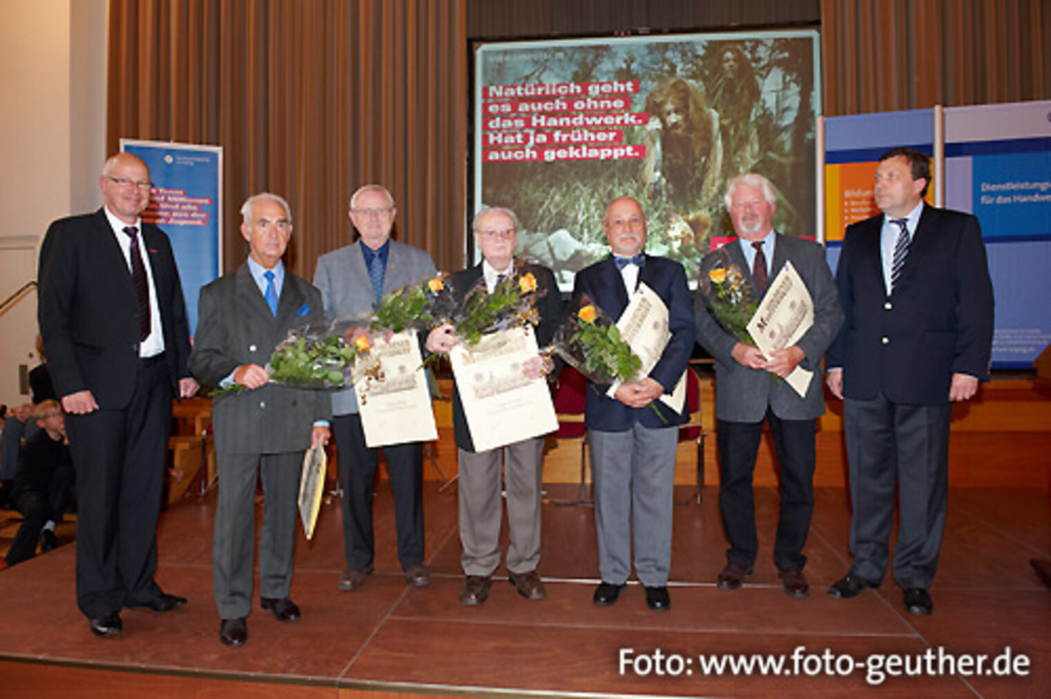 Impressionen der Festveranstaltung anlässlich der Verleihung der goldenen Meisterbriefe 2011. Bild: 24