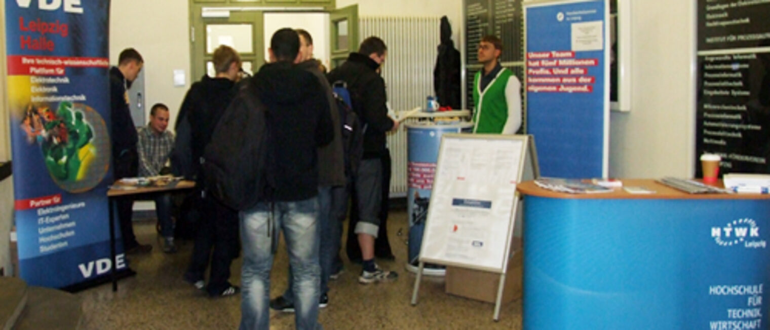 Firmenkontaktmesse "Unternehmen zu Gast an der HTWK Leipzig". Bild: WOT HTWK Leipzig