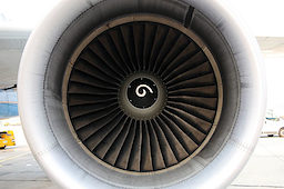 Flugzeugturbine- Bild: pixelio.de - Herbert Käfer