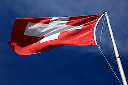 Schweizer Flagge. Bild: aboutpixel.de - Jan Christian Schneider