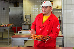 Im Bildungszentrum der Handwerkskammer ging um die Wurst: Fleischer aus fünf Bundesländern haben ihr Können verglichen.