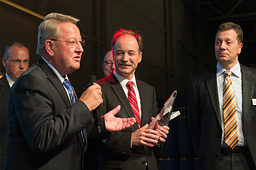 Sächsischer Meilenstein 2014: Markus H. Michalow (BBS/MBG), Kurt Kirpal (KET GmbH), Sven Morlok (SMWA), Heiner Hellfritzsch (Juryvorsitzender), Kristian Kirpal (KET GmbH)