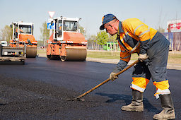 Straßenbauer. Bild: fotolia.com - Fotolia RAW