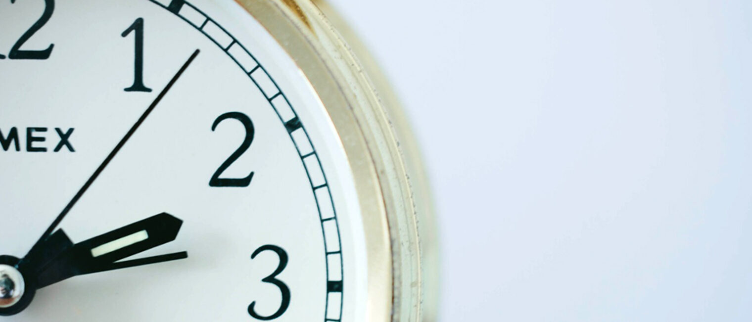 Uhr, Zeit, Start, Becker. Bild: Unsplash / pixabay.com