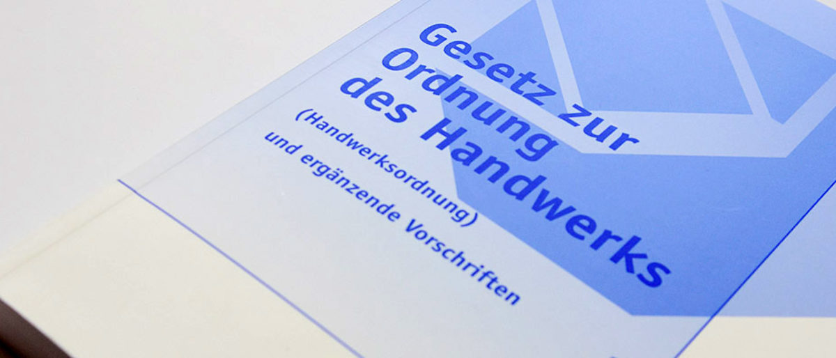 Handwerksordnung, Recht, Gesetz, Buch.