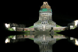 Völkerschlachtdenkmal Leipzig. Bild: pixelio.de - der.poldy