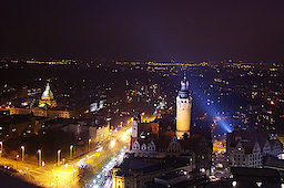 Leipzig mit Bundesverwaltungsgericht und Neuem Rathaus. Bild: pixelio.de - m.j. lpz