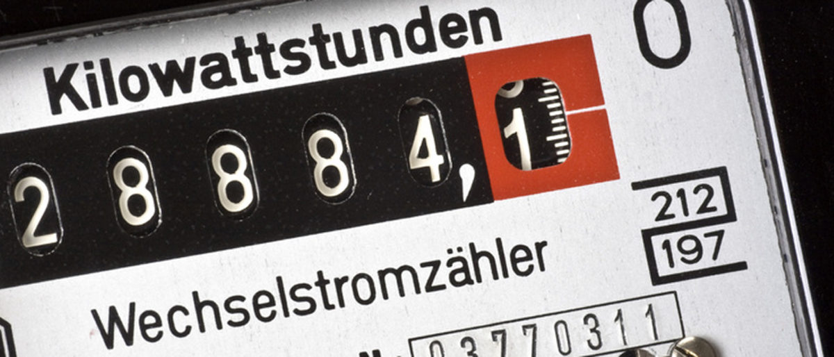 Wechselstromzähler Schlagwort(e): freisteller, freigestellt, Freisteller, Still, Stills, Wechselstromzähler, Stromzähler, Betriebskosten, Nebenkosten, laufende Kosten, Stromkosten, Energiekosten, Zähler, Zählerstand, kWh, Stromverbrauch, Stromnutzung, Energieverbrauch, Messgerät, Elektrizität, elektrisch, Wechselstrom, Elektrozähler, Elektro-Zähler, Kündigung, Stromversorger, Stromanbieter, Betriebskostenabrechnung, Nebenkostenabrechnung, Abrechnung, Rechnung, Jahresrechnung, Stromabrechnunge