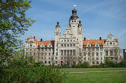 Neues Rathaus Leipzig. Bild: pixelio.de - Martin Wolf