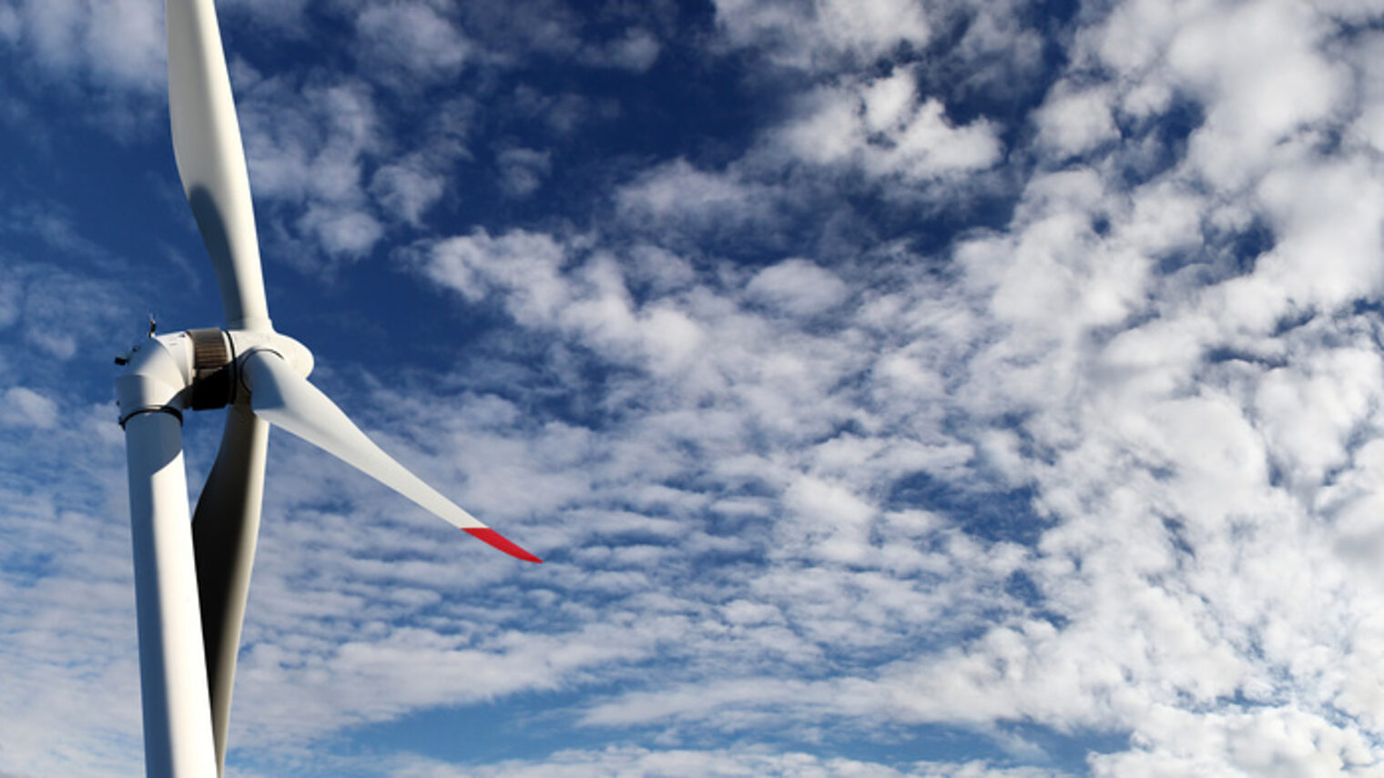 energy wind turbines on blue sky with clouds Schlagwort(e): wind, turbine, energy, power, turbines, windmill, sky, electricity, alternative, technology, blue, farm, renewable, environmental, environment, generation, generator, industrial, industry, nature, green, electric, production, white, windfarm, rotation, sustainable, windpower, climate, innovation, rotate, resource, cloud, efficiency, station, blades, ecology, electrical, engineer, engineering, business, tower, concept, transmission, generate, conservation, clouds, saving, fruition, consume