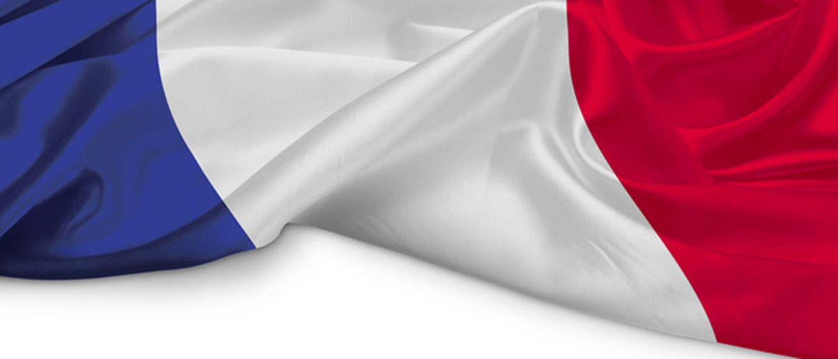 fahne, flagge, banner, frankreich, europa, land, kontinent, nationale, euro, symbol, hissen, wind, kruseln, wehen, regierung, staat, stoff, textur, paris, marseille, eiffelturm, kolonien, eu, weltmeisterschaft, fuball, lyon, bordeaux, nizza, cannes, provence, saint tropez, urlaub, reisen