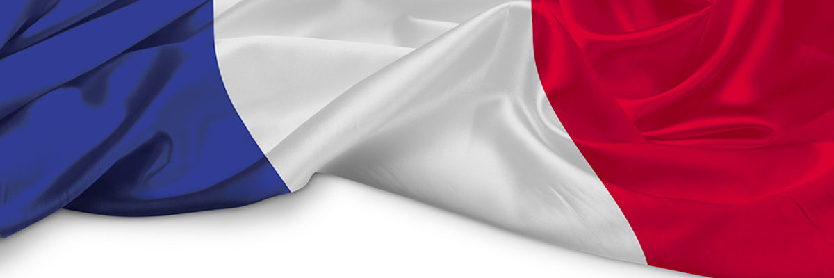 fahne, flagge, banner, frankreich, europa, land, kontinent, nationale, euro, symbol, hissen, wind, kruseln, wehen, regierung, staat, stoff, textur, paris, marseille, eiffelturm, kolonien, eu, weltmeisterschaft, fuball, lyon, bordeaux, nizza, cannes, provence, saint tropez, urlaub, reisen