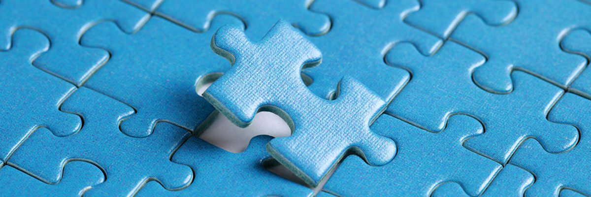 Das letzte Teil im Puzzle Erfolg haben, Teamwork, Ende, Problem lösen Schlagwort(e): Puzzle, Erfolg, erfolgreich, Business, Lösung, Problem, Probleme, lösen, Strategie, Ende, Schluss, beenden, Teil, Teile, Stück, Stücke, Konzept, Konzepte, Idee, Ideen, Verbindung, verbinden, Puzzel, Spiel, Puzzlespiel, zusammen, zusammenarbeit, Kooperation, Symbol, Teamwork, Team, Organisation, organisieren, planen, Entscheidung, entscheiden, Integration, suche, suchen