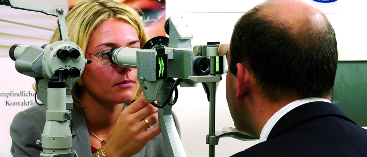 Sehtest, Augenoptiker, Prüfung. Bild: www.amh-online.de