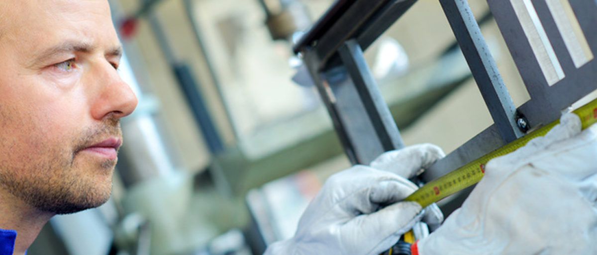 measuring the steel frame Schlagwort(e): _#C_10722, _#M_Photat_Roman, single, man, male, young, handsome, middle-aged, adult, uniform, overalls, gloves, steel, metal, iron, frame, solid, order, design, measure, measurement, measuring, tape, precision, factory, workshop, accurate, work, job, employee, salary, business, construction, contract, service, craft, single, man, male, young, handsome, middle-aged, adult, uniform, overalls, gloves, steel, metal, iron, frame, solid, order, design, measure, measurement, measuring, tape, precision, factory, workshop, accurate, work, job, employee, salary, business, construction, contract, service, craft