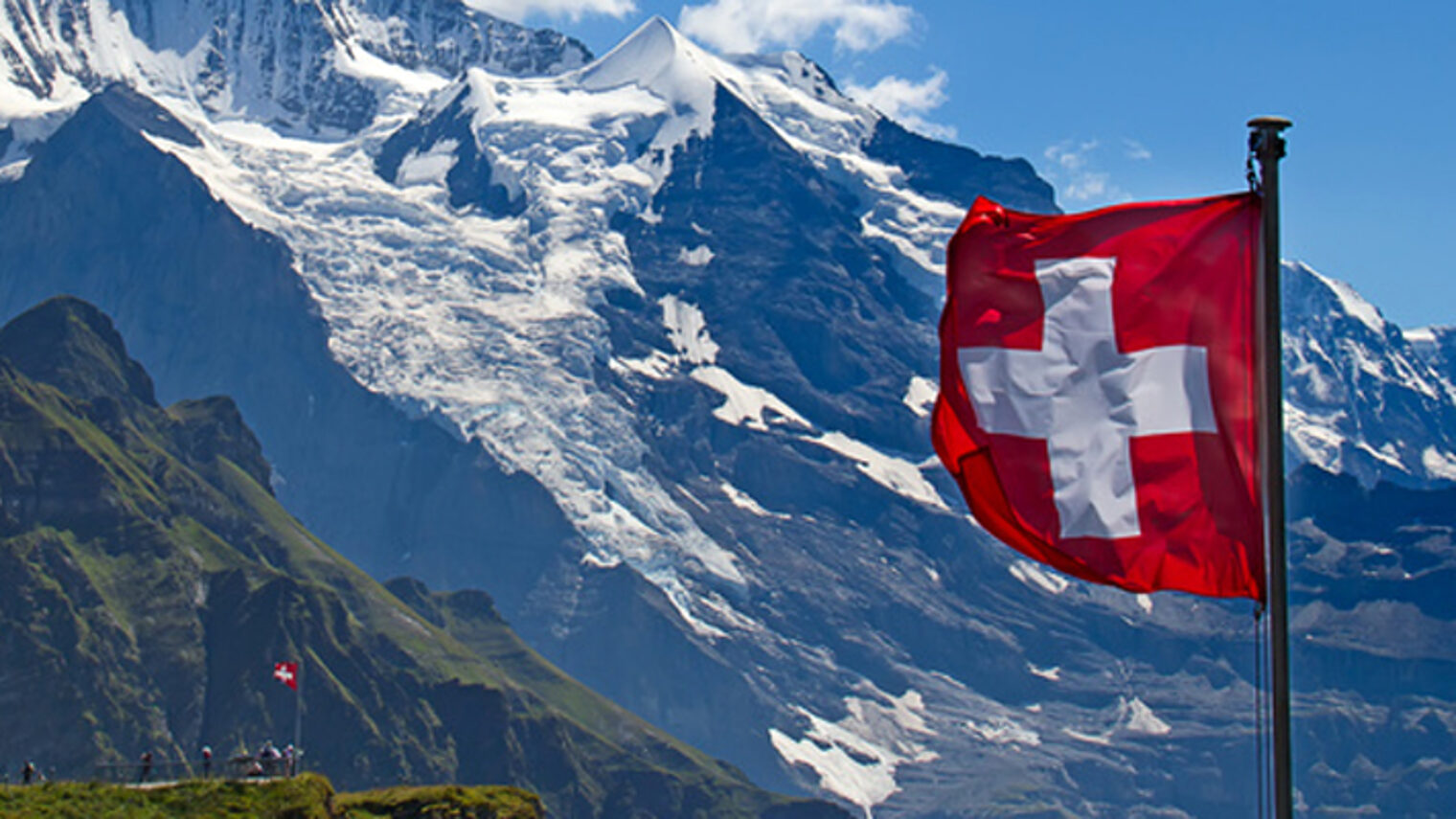Swiss flag on the top of Mannlichen (Jungfrau region, Bern, Switzerland) Schlagwort(e): aletsch, alps, beauty, blue, clear, cliff, cloud, cloudscape, cold, destination, eiger, europe, european, extreme, flag, frozen, glacier, great, heritage, high, hike, hiking, ice, interlaken, jungfrau, jungfraujoch, landmark, landscape, mist, mountain, nature, panoramic, peak, purity, range, rock, ski, sky, snow, snowy, summit, swiss, switzerland, top, travel, trip, vacation, view, white, summer