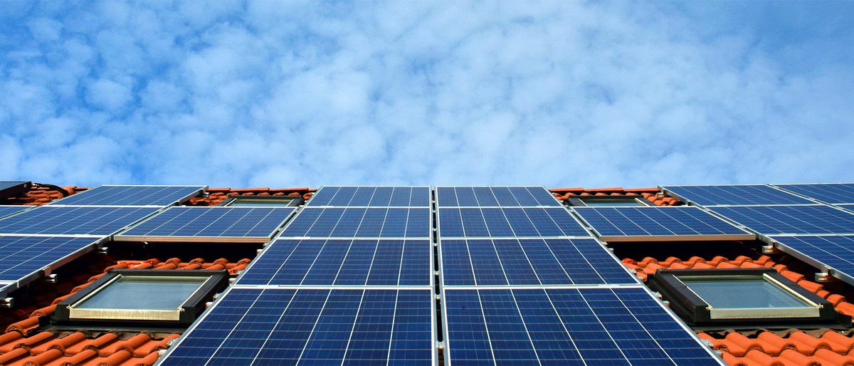 Solaranlage. Bild: pixabay.com / ulleo