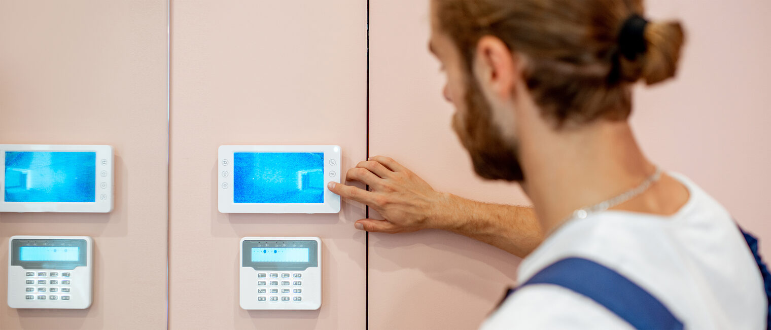 Sicherheitstechnik / KNX-Gebäudeinstallation / Smart home. Bild: rh2010 / stock.adobe.com