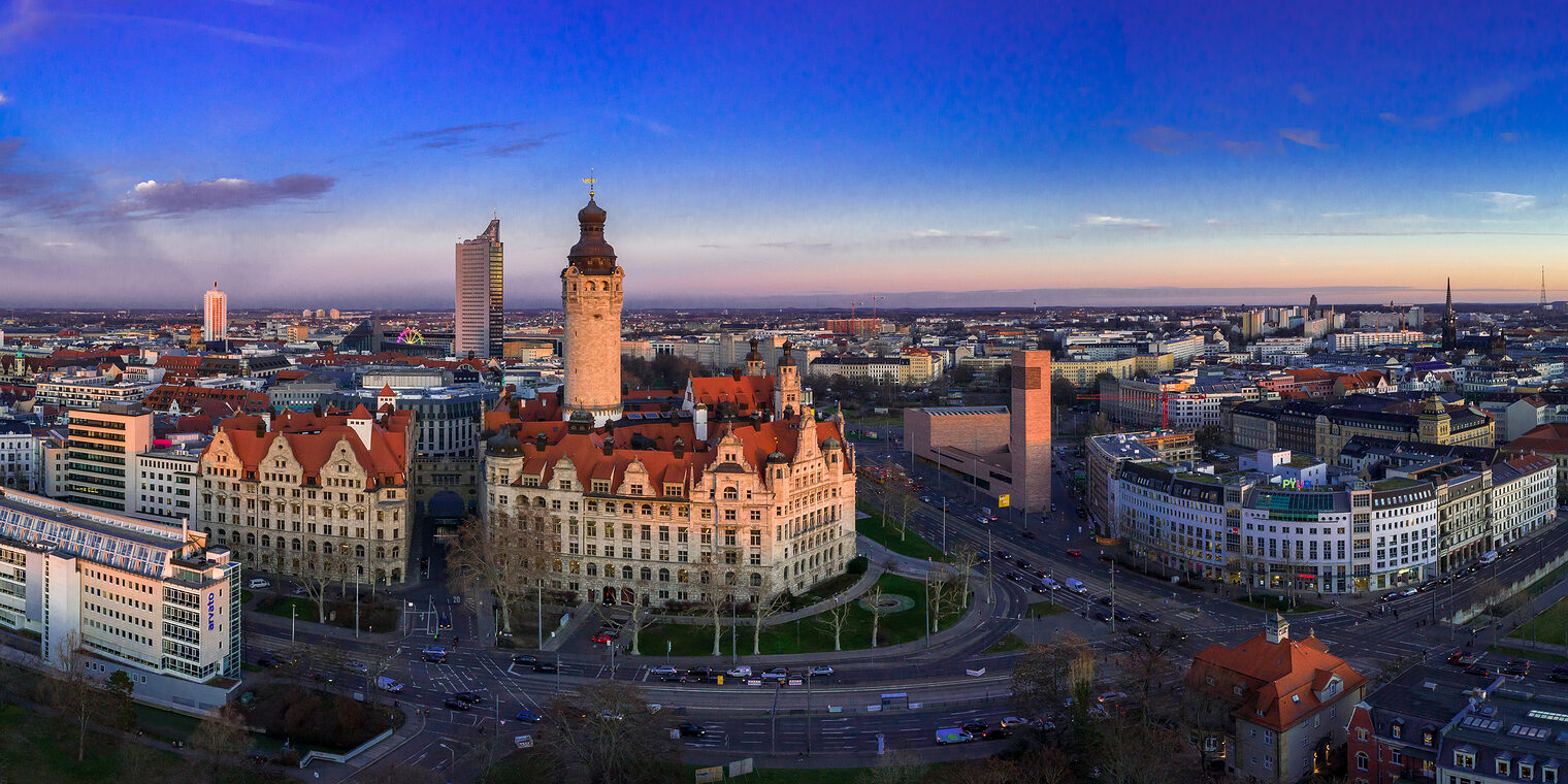 Leipzig Panorama, Leipzig Rathaus. Bild: andre / stock.adobe.com