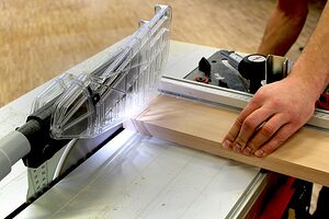 Maschinenkurs Tischler - Modul 3: Projektarbeit unter Einsatz verschiedener Holzbearbeitungsmaschinen